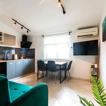 Apartman Smaragd Fazana Ngoại thất bức ảnh