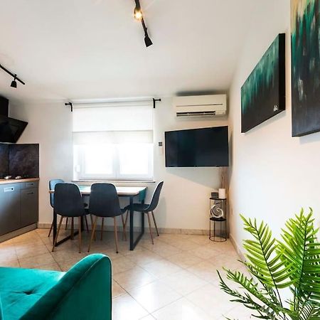 Apartman Smaragd Fazana Ngoại thất bức ảnh